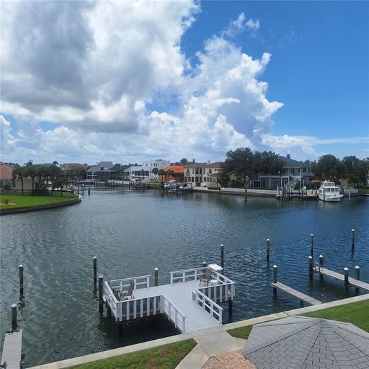 Image No.20-2 Bed Property for sale