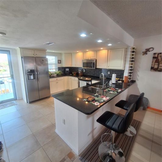 Image No.22-2 Bed Property for sale