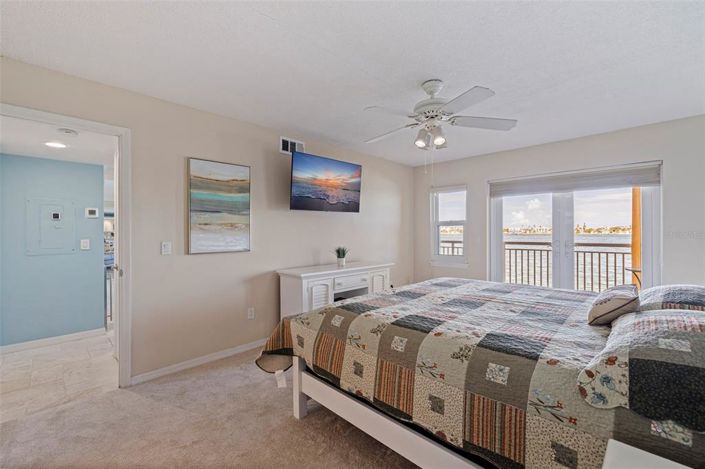 Image No.27-2 Bed Property for sale