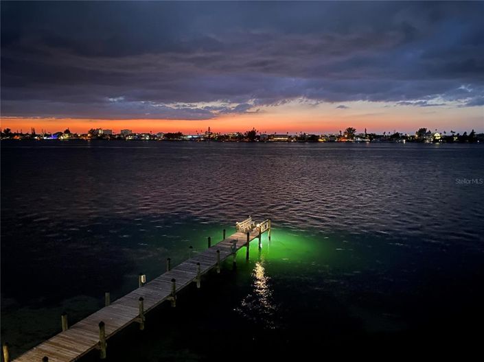 Image No.33-2 Bed Property for sale