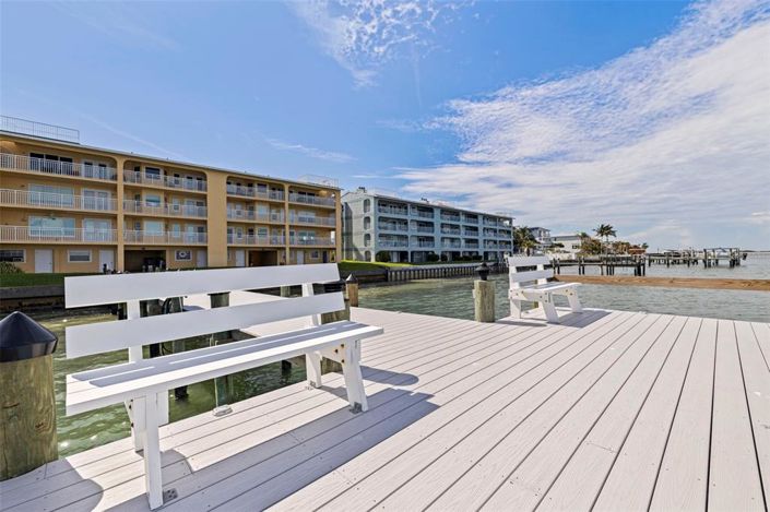 Image No.40-2 Bed Property for sale