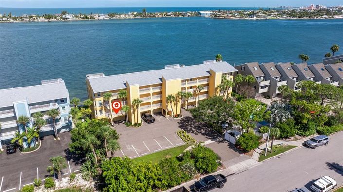 Image No.44-2 Bed Property for sale