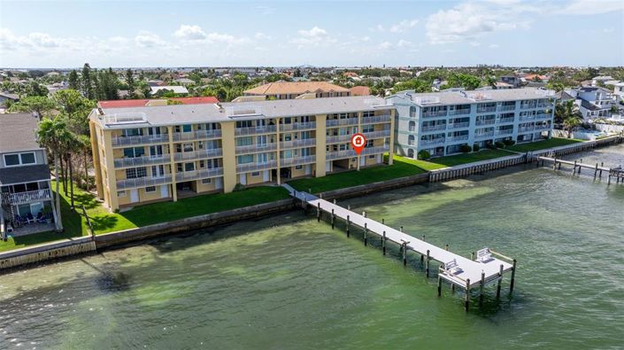 Image No.45-2 Bed Property for sale