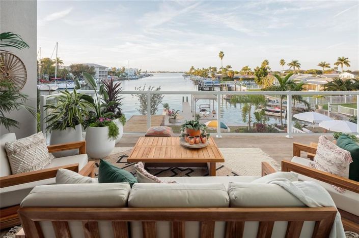 Image No.5-4 Bed Townhouse for sale