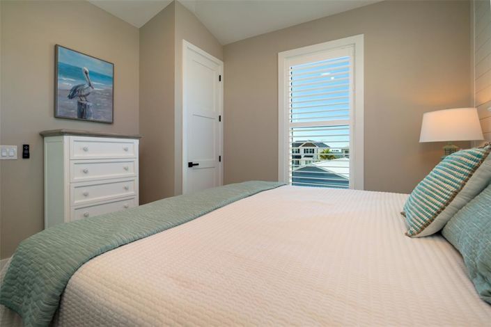 Image No.16-7 Bed Property for sale