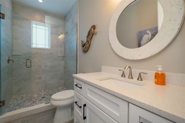 Image No.24-7 Bed Property for sale