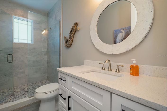 Image No.28-7 Bed Property for sale