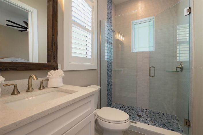 Image No.37-7 Bed Property for sale