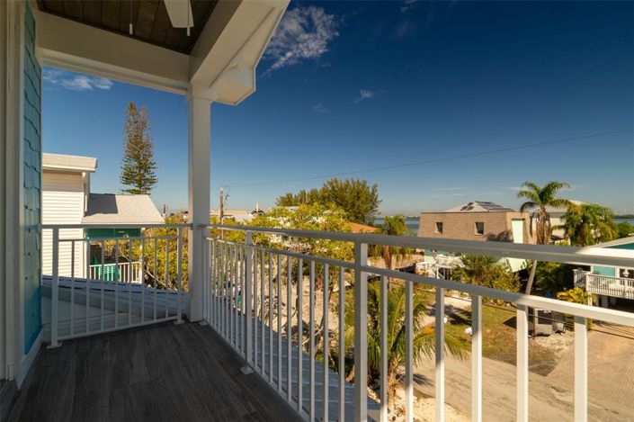 Image No.44-7 Bed Property for sale