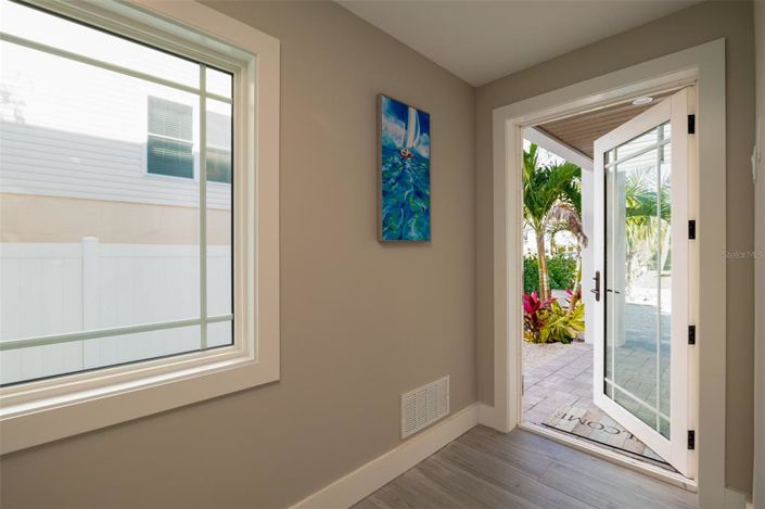 Image No.5-7 Bed Property for sale