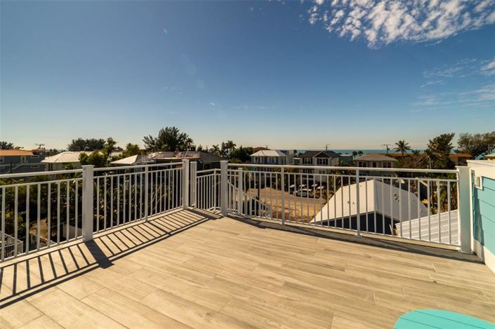 Image No.55-7 Bed Property for sale