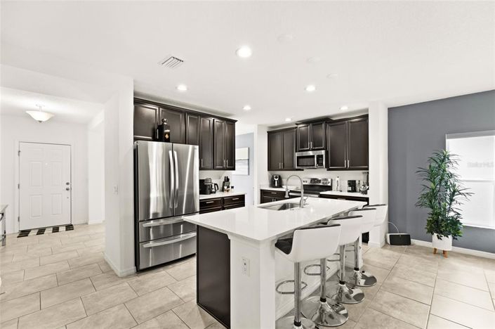 Image No.7-3 Bed Property for sale