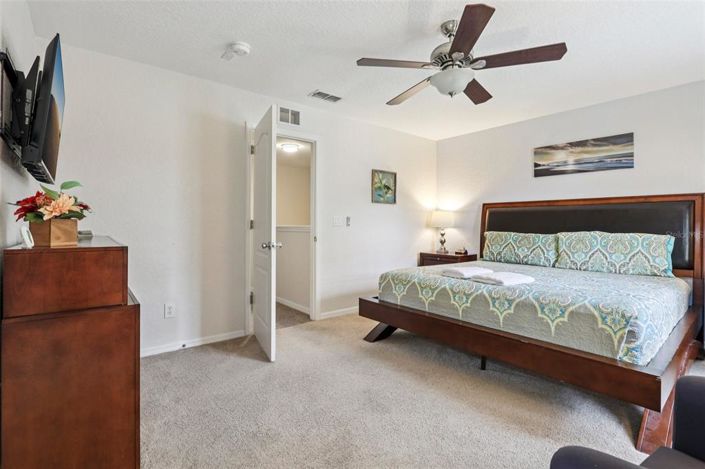 Image No.24-3 Bed Townhouse for sale