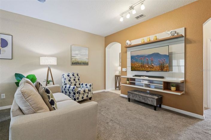 Image No.4-3 Bed Townhouse for sale