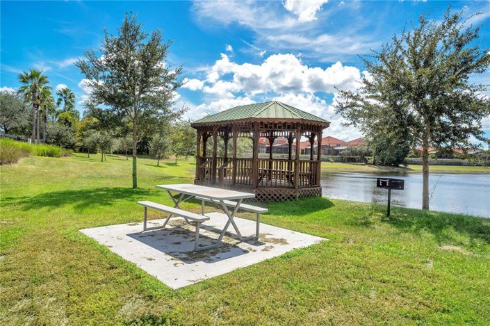 Image No.39-4 Bed Property for sale