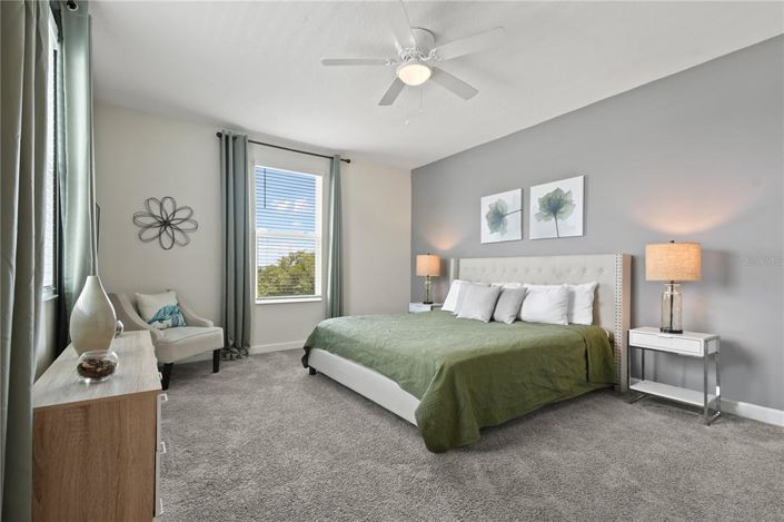 Image No.36-5 Bed Property for sale