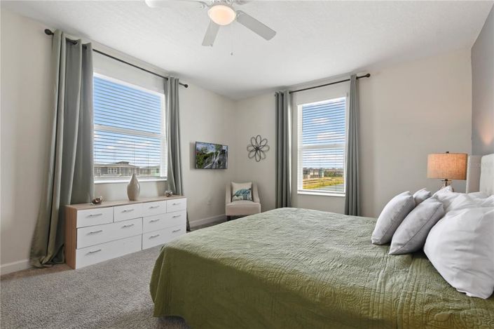 Image No.37-5 Bed Property for sale