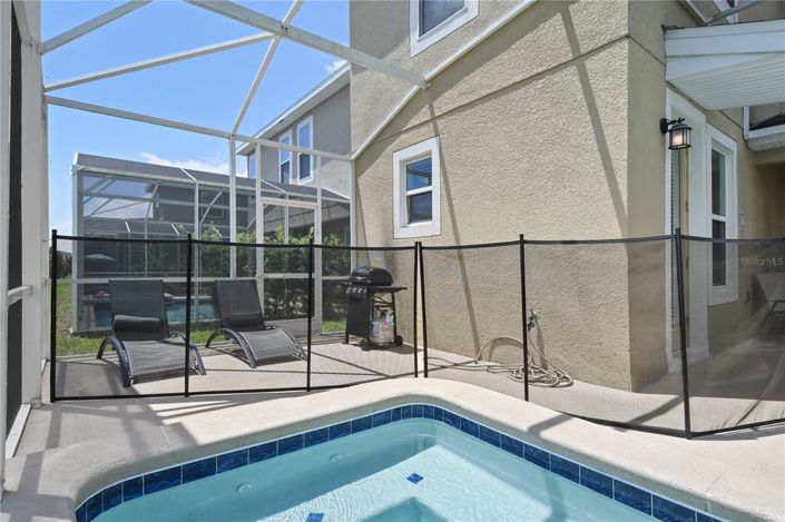 Image No.55-5 Bed Property for sale