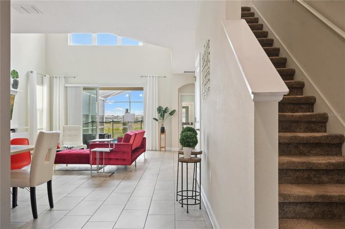 Image No.6-5 Bed Property for sale