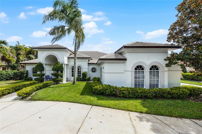 Image No.3-4 Bed Property for sale