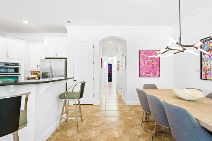 Image No.14-5 Bed Property for sale