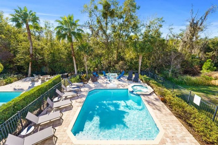 Image No.35-5 Bed Property for sale