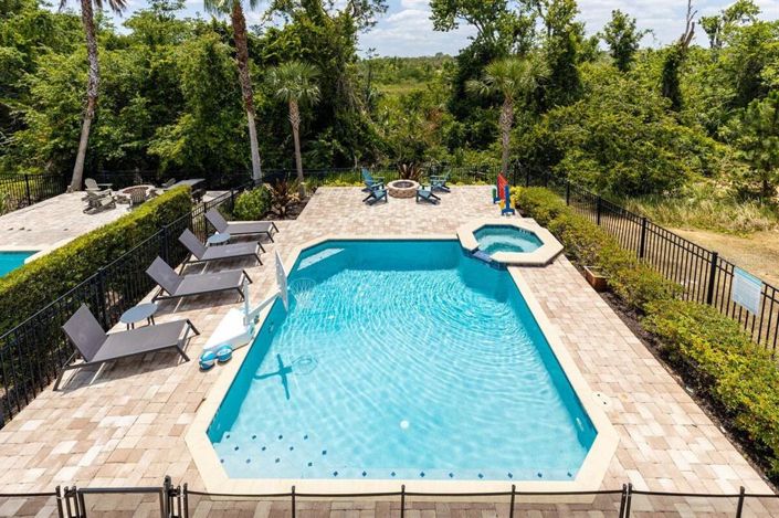 Image No.37-5 Bed Property for sale