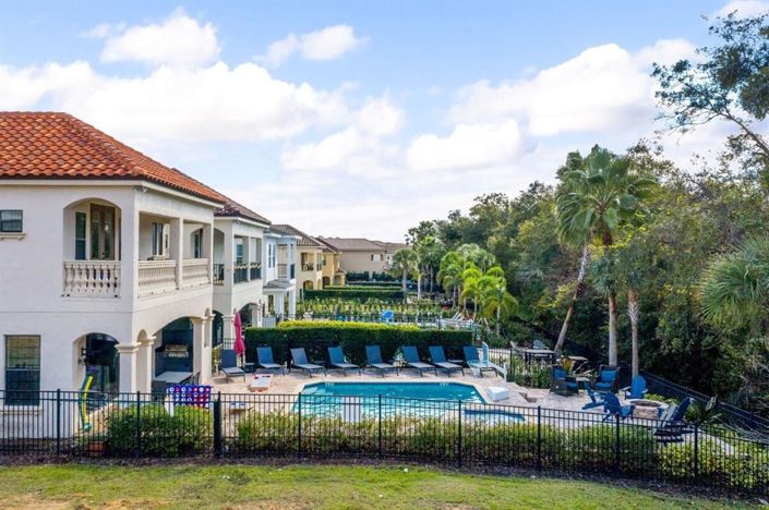 Image No.53-5 Bed Property for sale