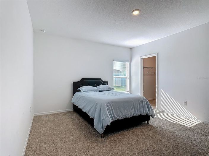 Image No.19-4 Bed Property for sale