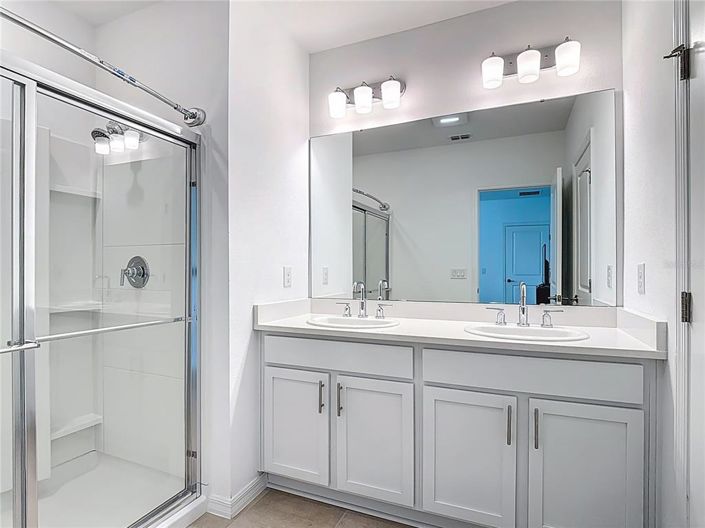 Image No.24-4 Bed Property for sale