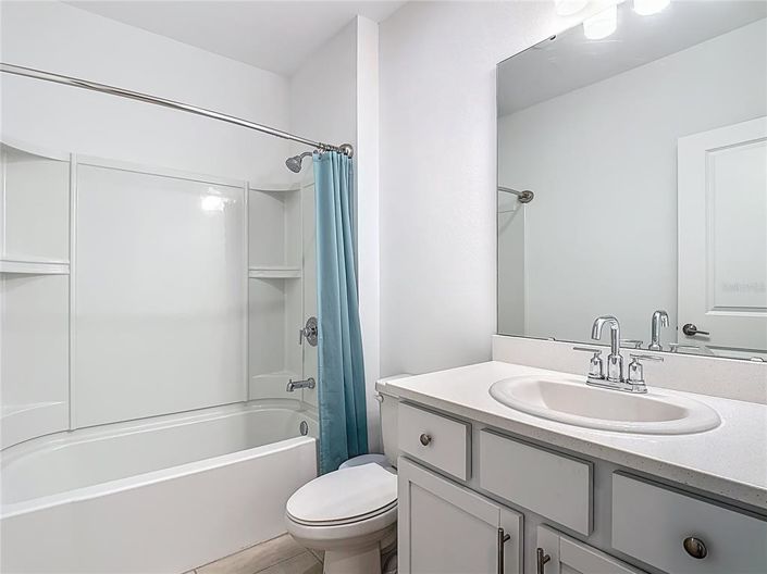 Image No.32-4 Bed Property for sale