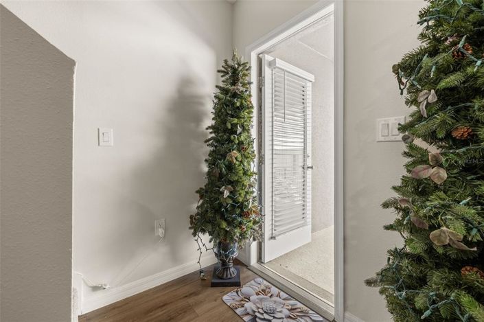 Image No.17-3 Bed Townhouse for sale