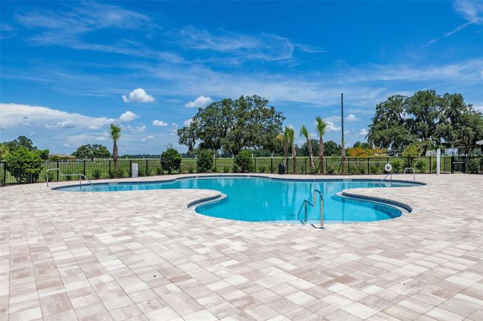 Image No.43-3 Bed Townhouse for sale