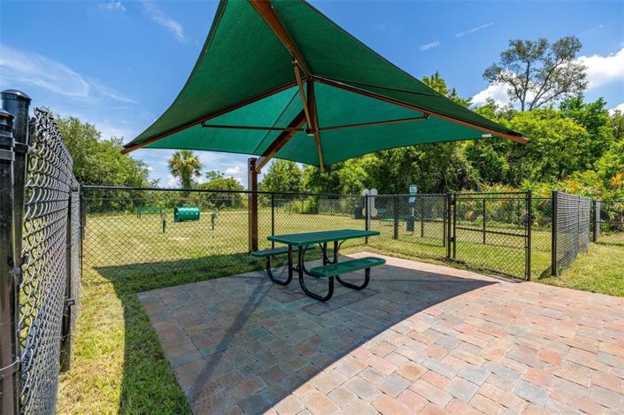 Image No.45-3 Bed Townhouse for sale