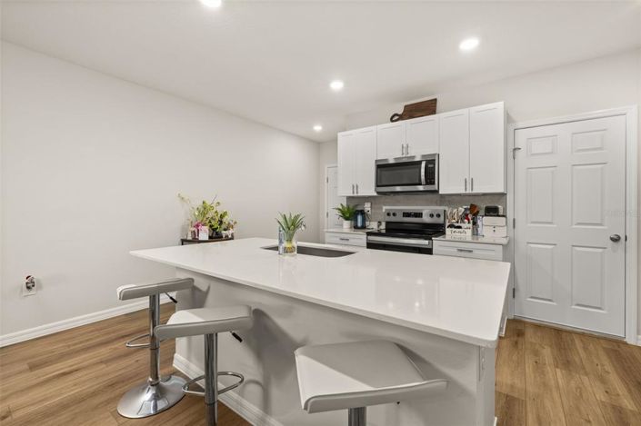 Image No.5-3 Bed Townhouse for sale