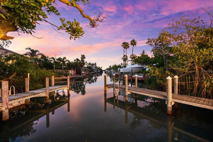 Image No.2-3 Bed Property for sale