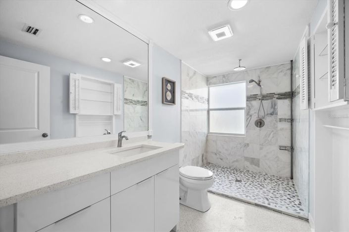 Image No.26-3 Bed Property for sale