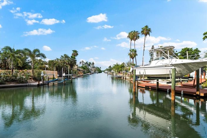 Image No.4-3 Bed Property for sale