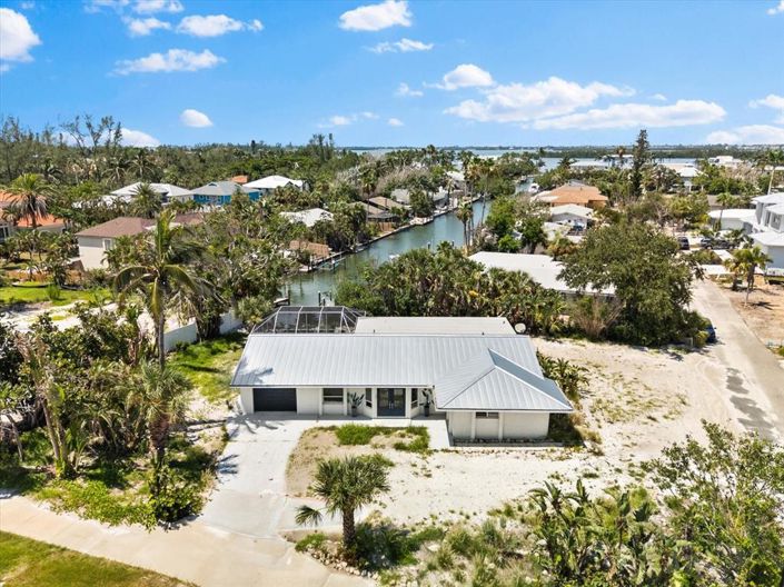 Image No.53-3 Bed Property for sale