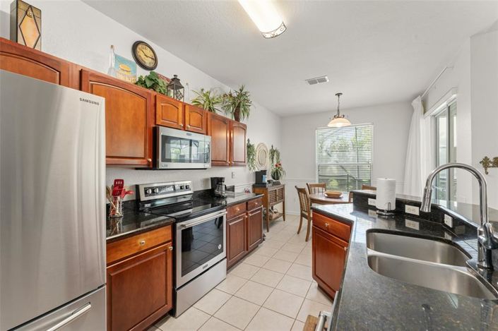 Image No.35-5 Bed Property for sale