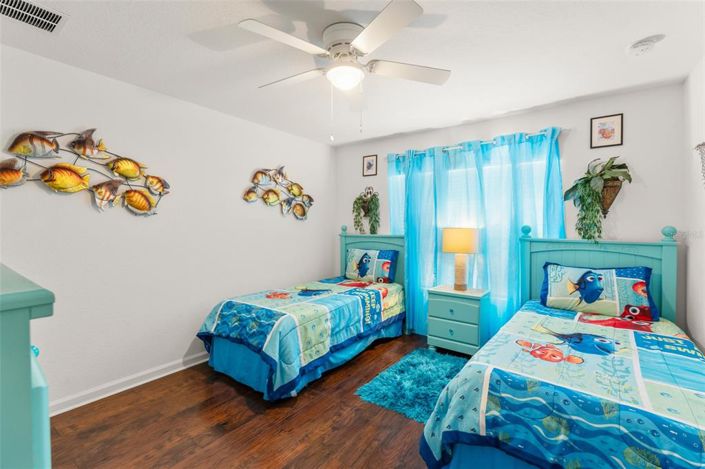 Image No.52-5 Bed Property for sale