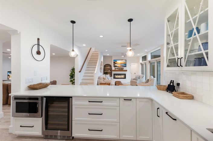 Image No.14-5 Bed Property for sale