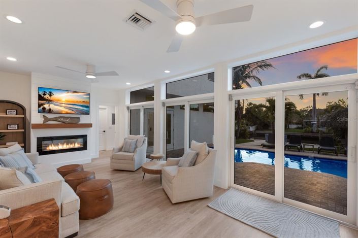 Image No.15-5 Bed Property for sale