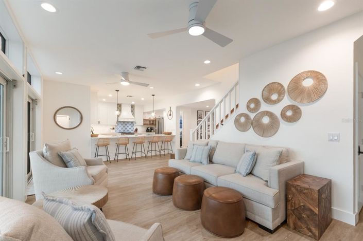 Image No.16-5 Bed Property for sale