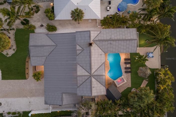 Image No.60-5 Bed Property for sale