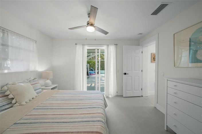 Image No.11-3 Bed Property for sale