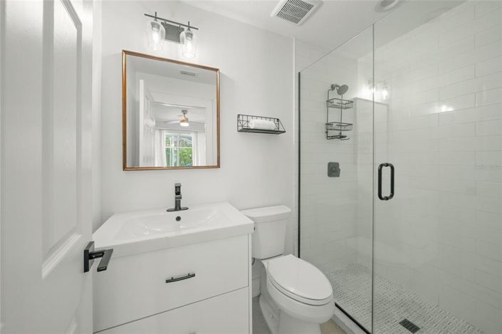 Image No.12-3 Bed Property for sale