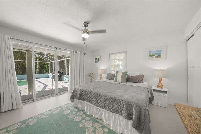 Image No.13-3 Bed Property for sale