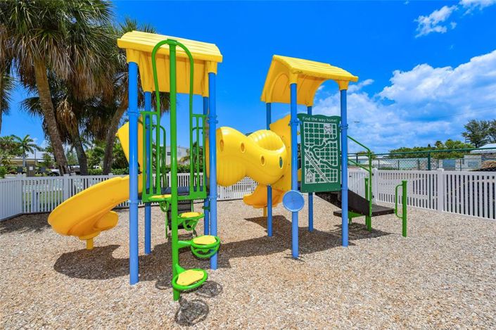 Image No.33-3 Bed Property for sale