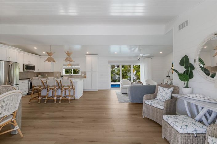 Image No.4-3 Bed Property for sale